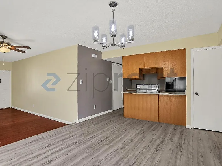 8924 San Pasqual Way #8922 — Photo 9