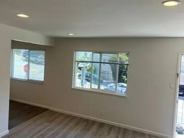 685 San Bruno Ave #1, Brisbane, CA 94005