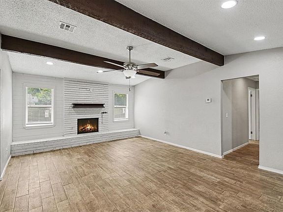 2nd image of 1508 W Hollyhead Ter