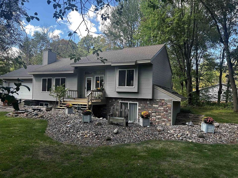 1st image of 1078 BLUEBERRY LANE