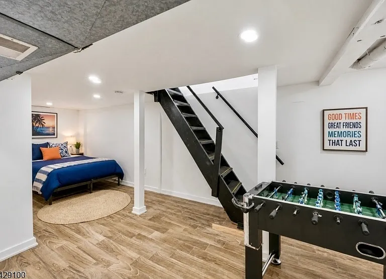 543 Springdale Ave #1 — Photo 16