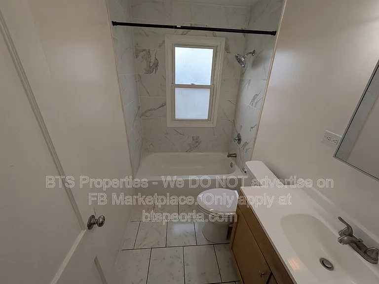 906 S Tonti Cir — Photo 8