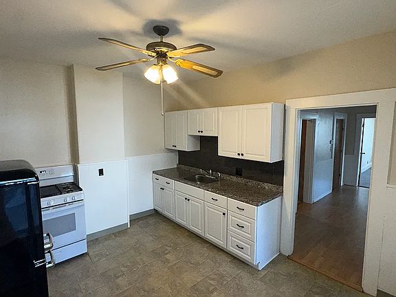 4th image of 232 River St Floor 1