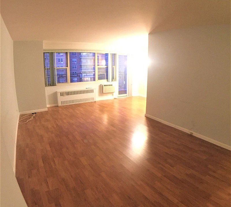 1st image of 2940 W 5th St APT 9D