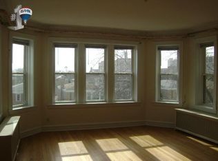 2646 W Farragut Ave #2, Chicago, IL 60625