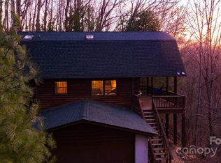 2311 Old Mountain Rd, Mars Hill, NC 28754