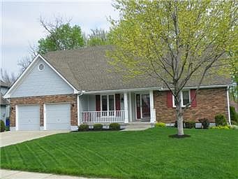 1st image of 1017 SW Stonecreek Dr