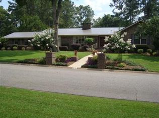 410 Randwick Rd, Dothan, AL 36301