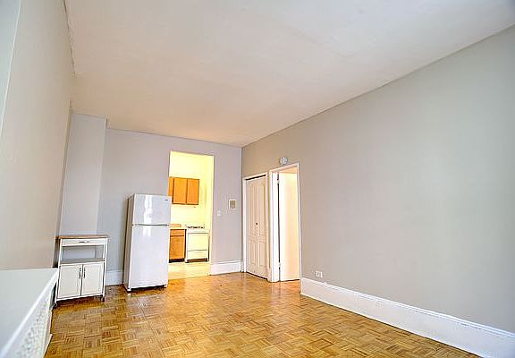 2nd image of 64 W 82nd St APT 5R