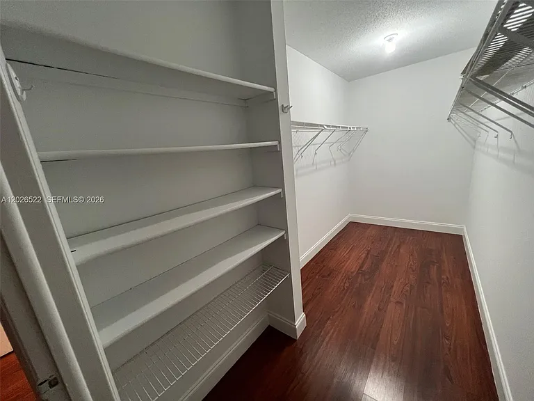 10415 N Kendall Dr #B113 — Photo 12