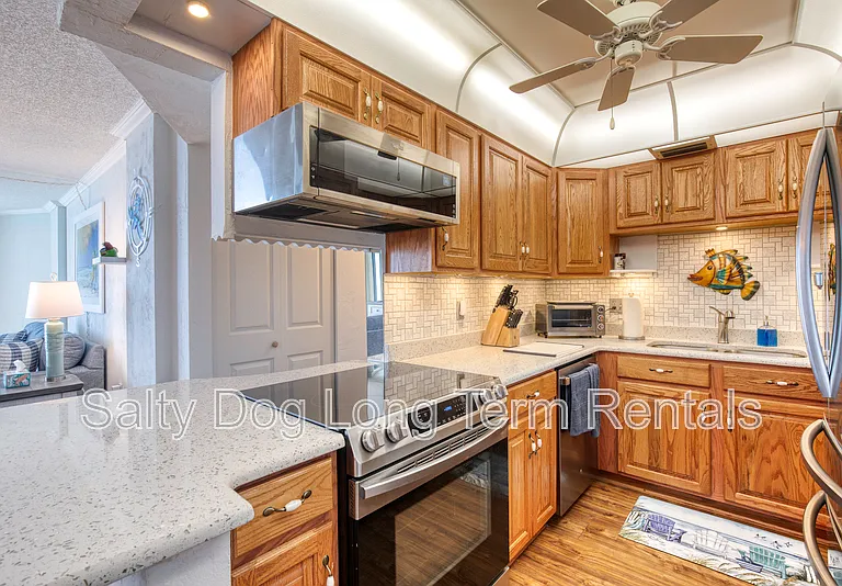 1415 Ocean Shore Blvd #1010 — Photo 17