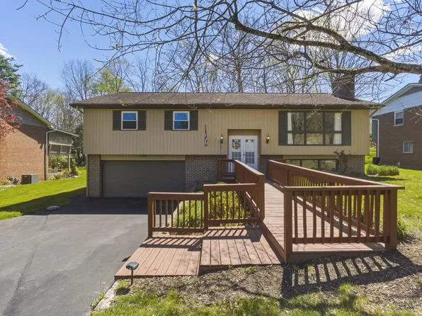 115 Brookwood Ln, Beckley, WV 25801