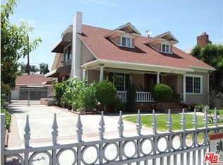 865 Westchester Pl, Los Angeles, CA 90005