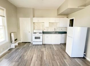 40 Amherst St APT 1, Nashua, NH 03064