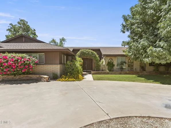 24 E WAGON WHEEL Drive E, Phoenix, AZ 85020