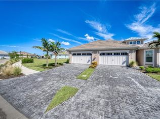6421 Carnival Rd, Naples, FL 34113
