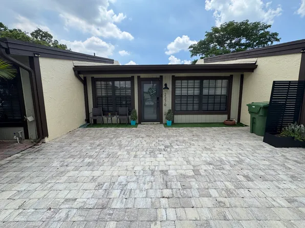 (undisclosed Address), Pembroke Pines, FL 33026