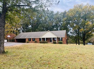 219 Reid Hooker N, Eads, TN 38028