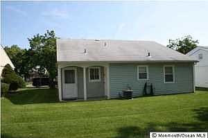 2nd image of 17 Banbury Ave