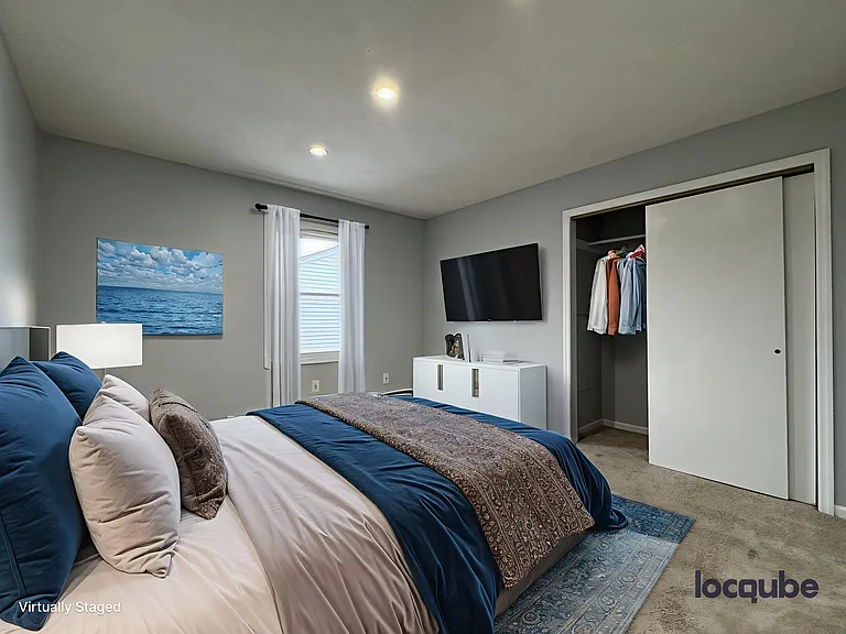 39 Belmont Cir #B — Photo 4