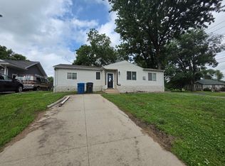 1661 Newell St, Waterloo, IA 50707