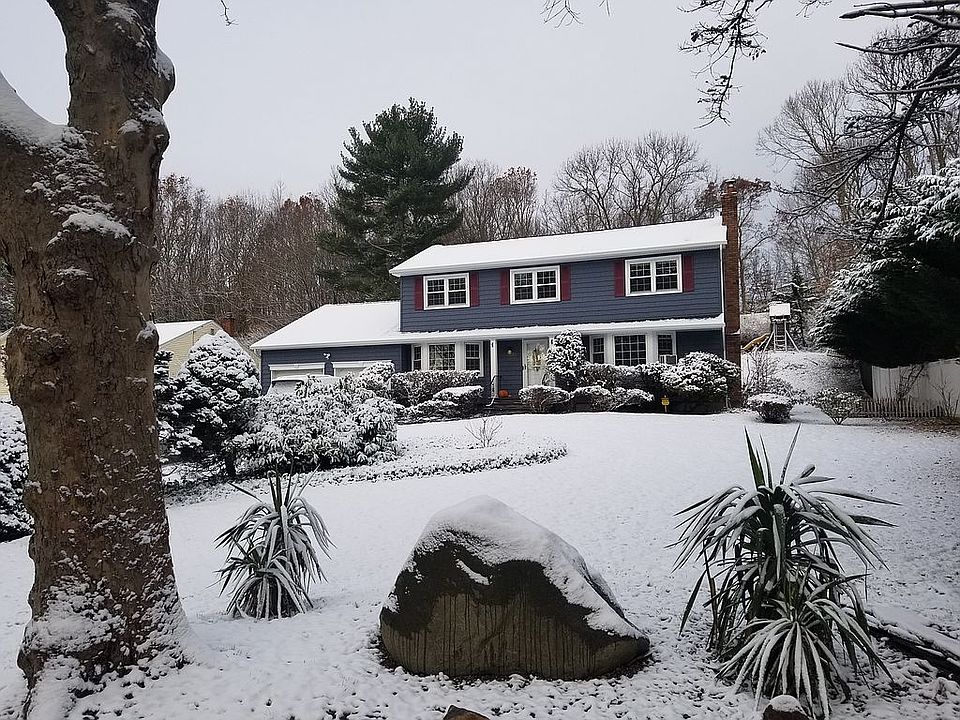 1st image of 47 River Heights Dr