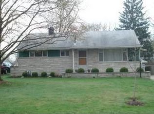 2703 Edgevale Rd, Upper Arlington, OH 43221