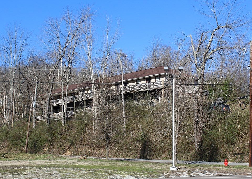 2nd image of 150 Mill Branch Rd
