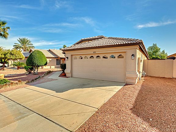 4th image of 10513 W Runion Dr