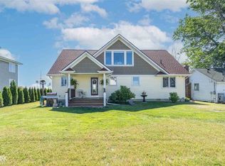 5070 Green Dr, Harsens Island, MI 48028
