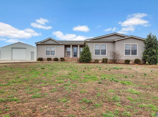 911 Poplar Hill Rd, Prospect, TN 38477