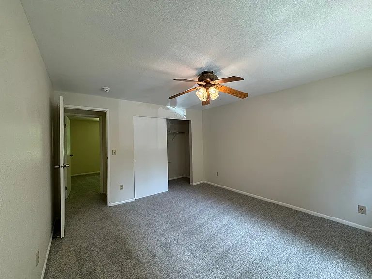 4208 31st Avenue Ct — Photo 22