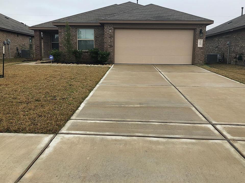 1st image of 3147 McDonough Way