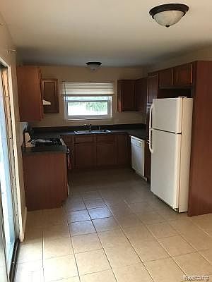 2nd image of 6458 Gloria St