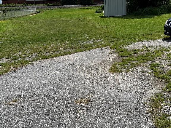 3rd image of 1107 1st Ave S