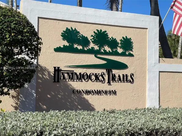 15290 SW 106th Ln APT 317, Miami, FL 33196