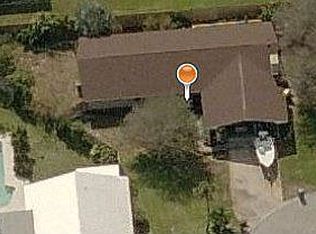 3 Holly Cir, Indialantic, FL 32903