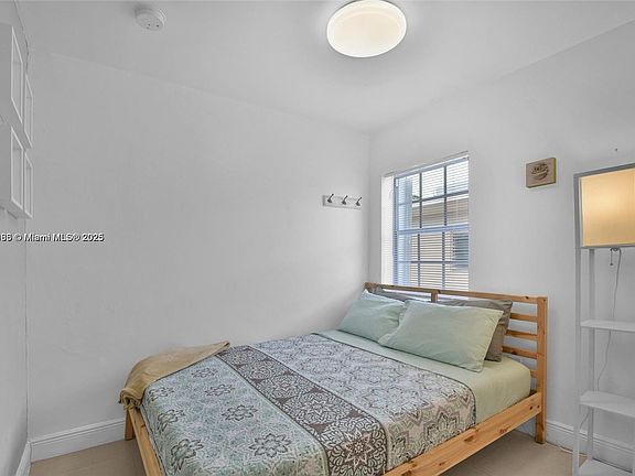 5th image of 6966 Byron Ave APT 102