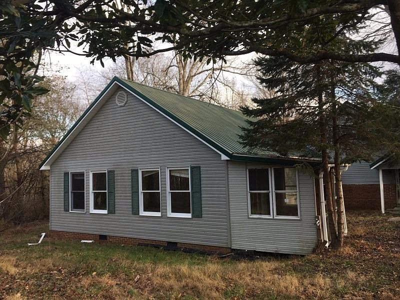 2nd image of 485 Goochtown Rd
