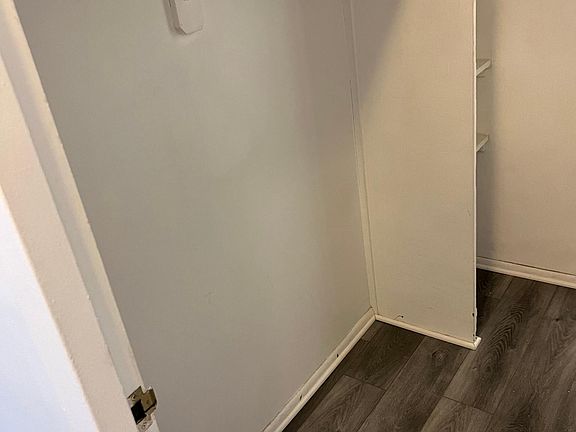 2nd image of 2921 S Michigan Ave APT 503