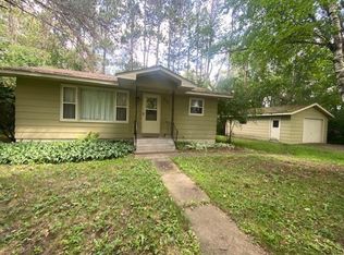 268 Pioneer St, Rosholt, WI 54473