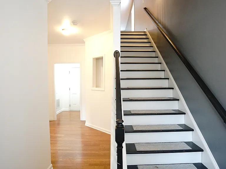 741 Village Field Ct — Photo 2