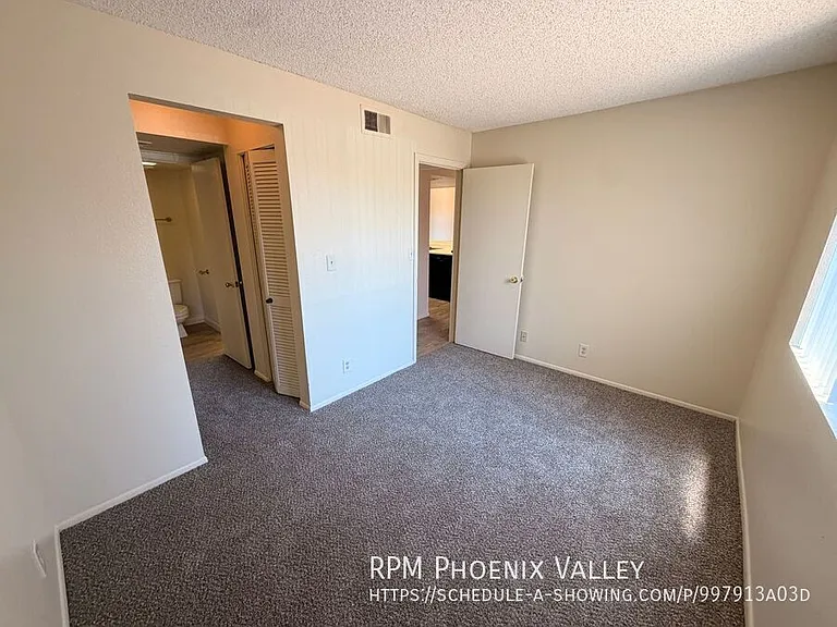 825 S River Dr — Photo 36