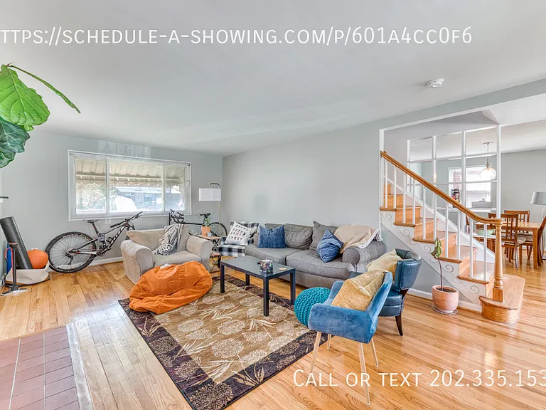 1525 Channing St NE — Photo 7