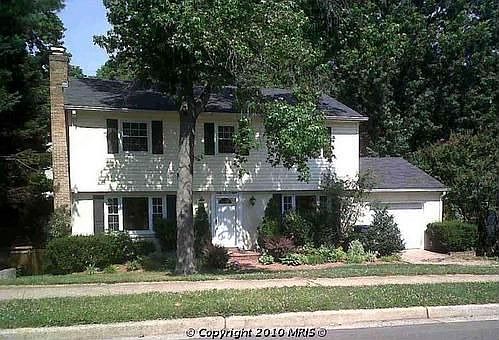 1st image of 6108 Holly Tree Dr