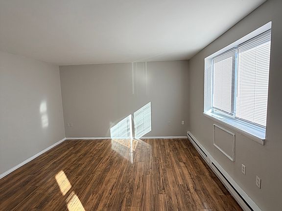 4th image of 158 Fountain St #1C1
