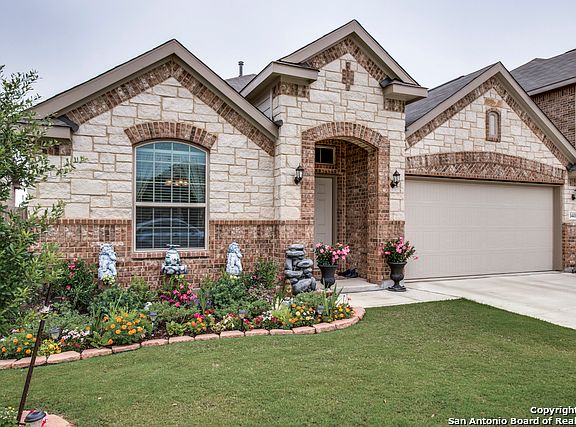 2nd image of 14410 Palomino Pl