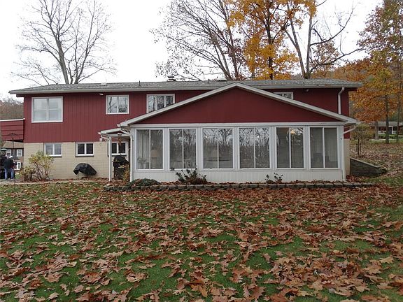 4th image of 22 Oakridge Dr