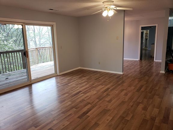 3rd image of 62 Lenoir Cir #A