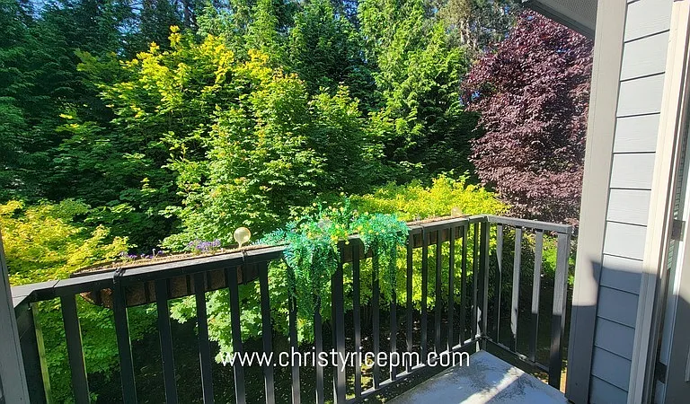 11109 NE 124th Ln #B208 — Photo 5
